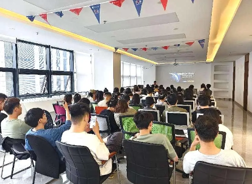 走进博约 | 中国科学技术大学学子来访：共筑学术交流桥梁，助力未来职业发展