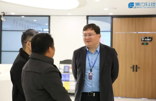 走进博约 | 安徽大学管理学院党委书记王辉教授一行莅临江南手机网页版考察交流